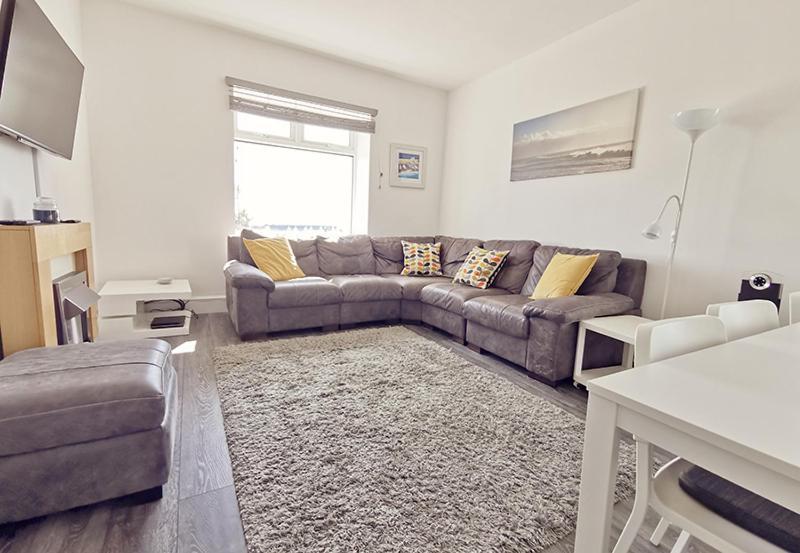 Plas Darien-3 Bed Apt- Sea Views - Sleeps 5 ทรีอาร์ดดูร์ ภายนอก รูปภาพ